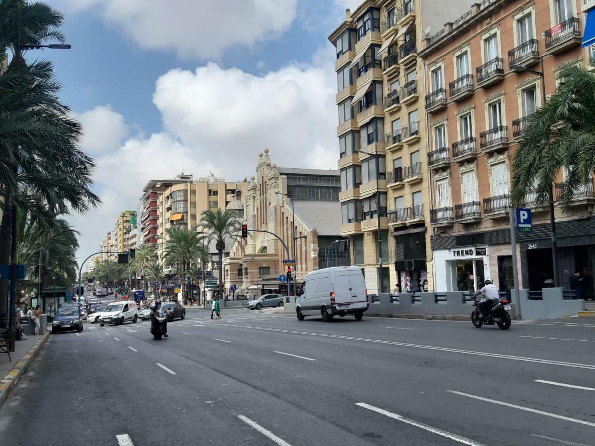 Apartamento Grande-Centro Barrio Playa アリカンテ エクステリア 写真