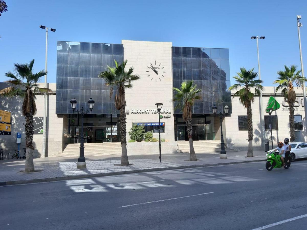 Apartamento Grande-Centro Barrio Playa アリカンテ エクステリア 写真