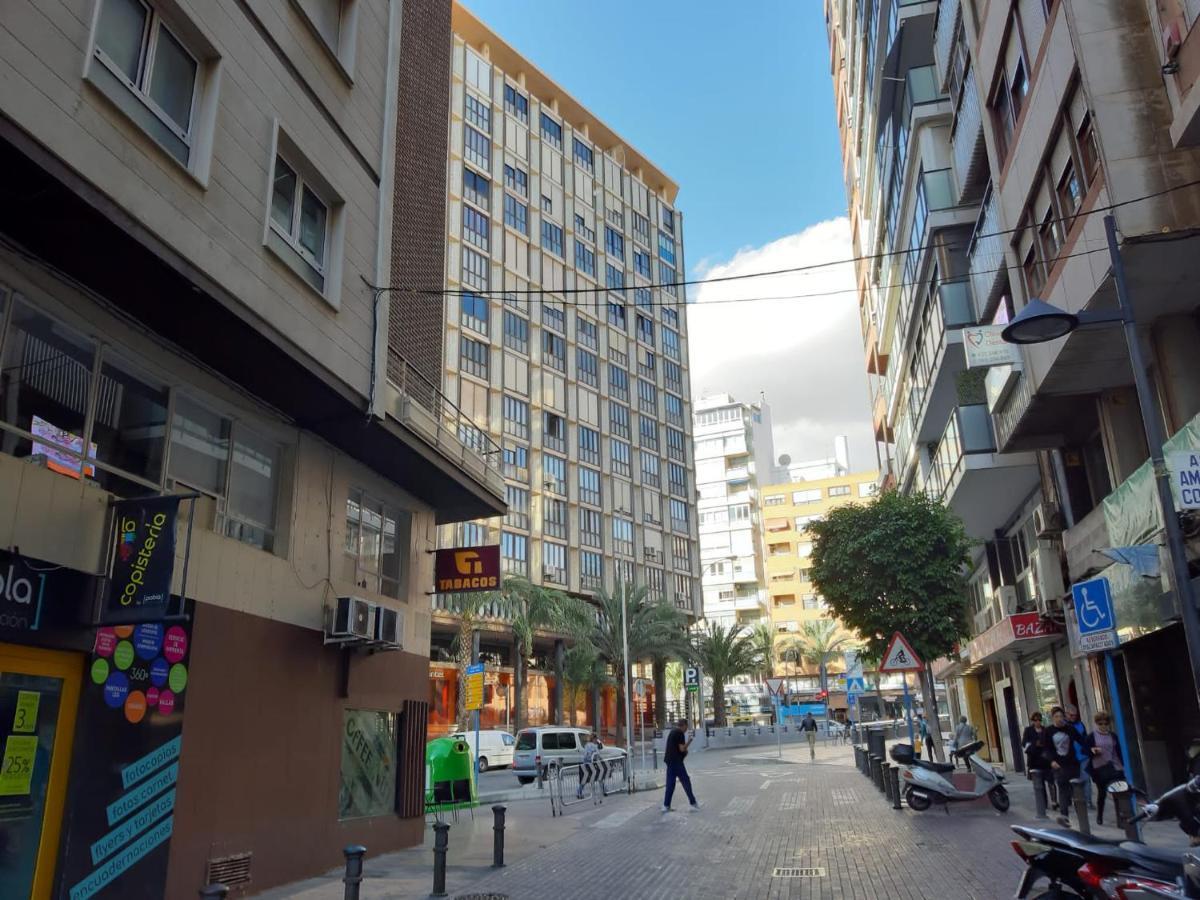 Apartamento Grande-Centro Barrio Playa アリカンテ エクステリア 写真